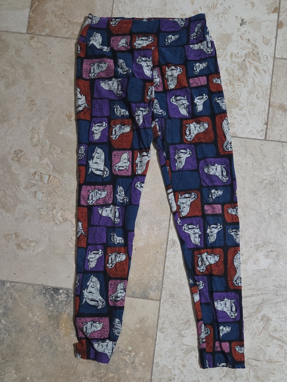 🦭 LuLaRoe Walrus Print Leggings – One Size (OS)